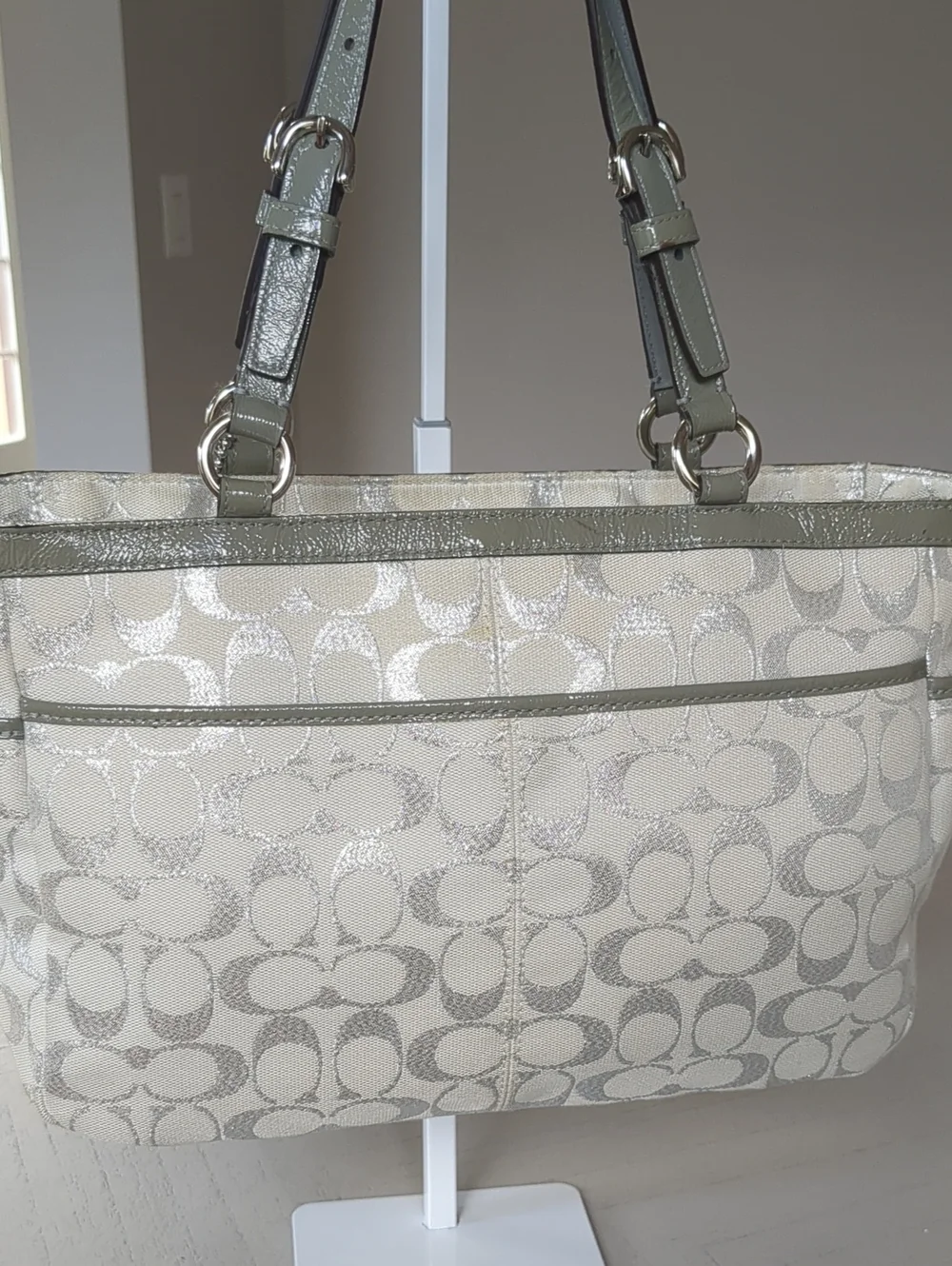Coach F17724 Gallery Lurex Signature East West Tote